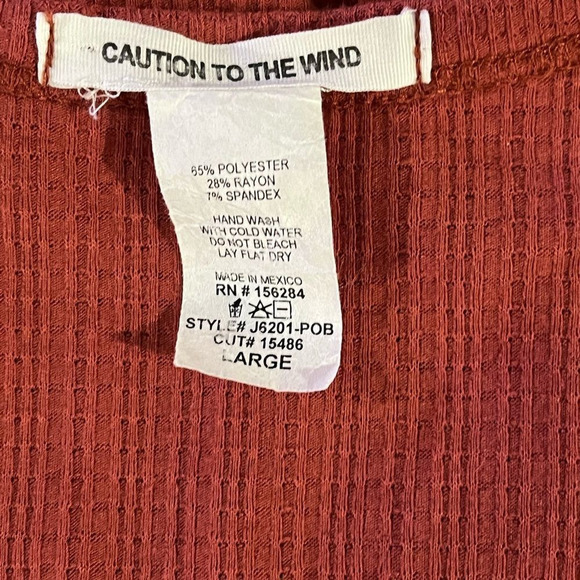 Caution to the Wind size L EUC tie front top - Picture 7 of 7